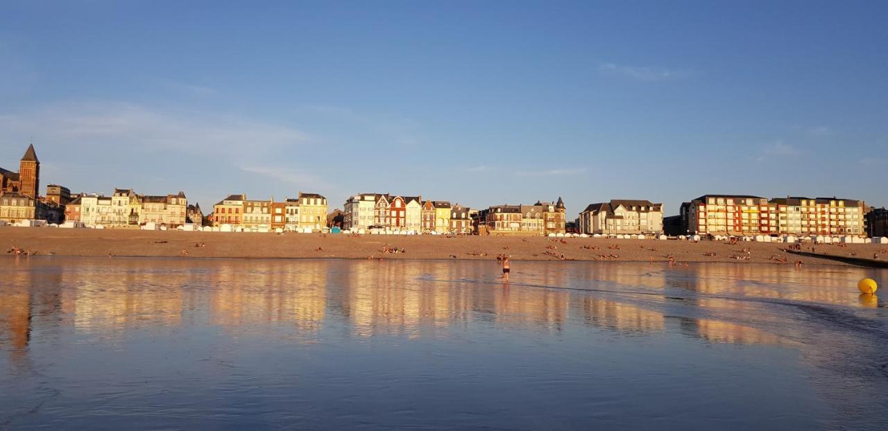 Plage A 50M Appartement Reves Tranquilles Villa Les Bains De Mers Exterior photo